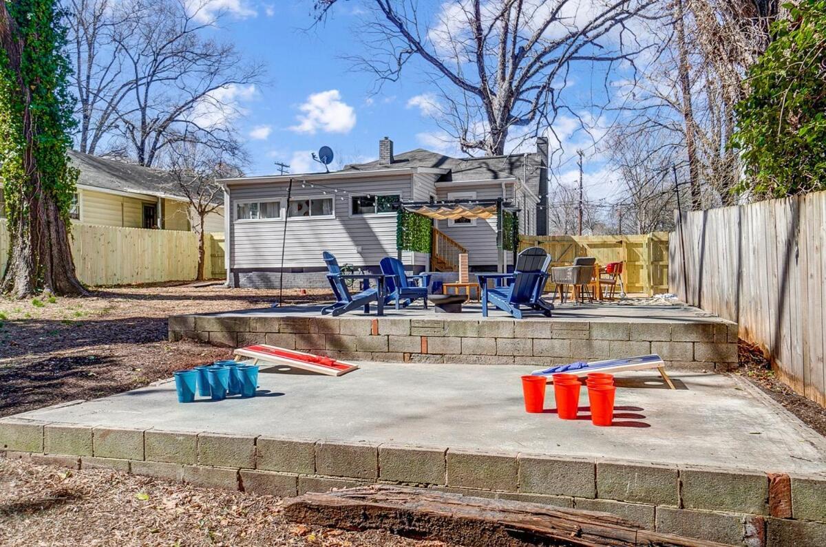 Cozy House W Hot Tub & Big Yard Charlotte Exterior photo